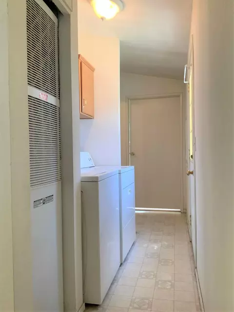 198 Maciver Apt 34 St, Bishop, CA 93514 photo 9