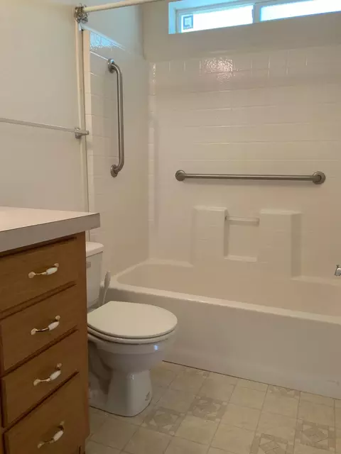 198 Maciver Apt 34 St, Bishop, CA 93514 photo 12