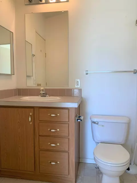 198 Maciver Apt 34 St, Bishop, CA 93514 photo 13