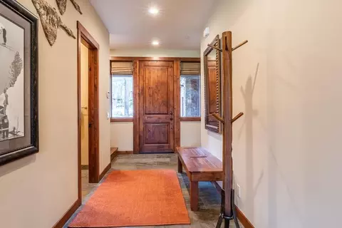 403 E Bear Lake Dr, Mammoth Lakes, CA 93546 photo 4