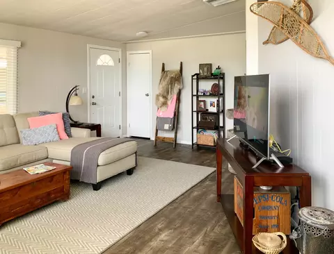 1498 Argyle Ln, Bishop, CA 93514 photo 4