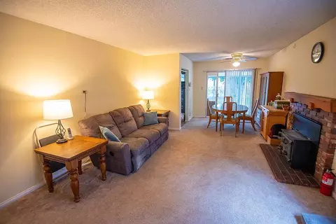 3099 Mesquite Rd, Bishop, CA 93514 photo 3