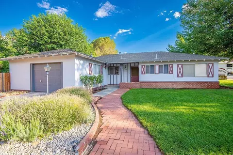 3099 Mesquite Rd, Bishop, CA 93514 photo 1
