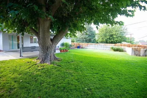 3099 Mesquite Rd, Bishop, CA 93514 photo 21