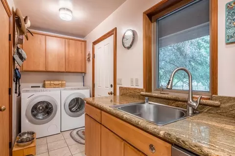 115 Ocean View Rd, Bishop, CA 93514 photo 13