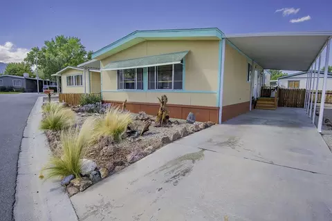 2311 Baskerville Ave, Bishop, CA 93514 photo 2