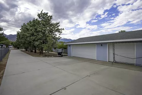 242 Apollo Cir, Bishop, CA 93514 photo 35