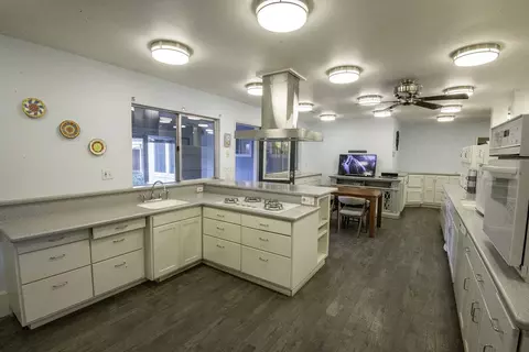 242 Apollo Cir, Bishop, CA 93514 photo 12