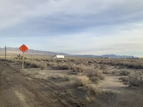 Hwy 395 And School Road, Olancha, CA 93549