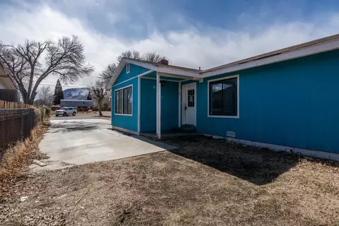 265 Chestnut St, Big Pine, CA 93513 photo 30