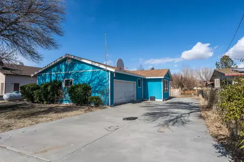 265 Chestnut St, Big Pine, CA 93513 photo 1