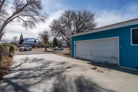 265 Chestnut St, Big Pine, CA 93513 photo 32