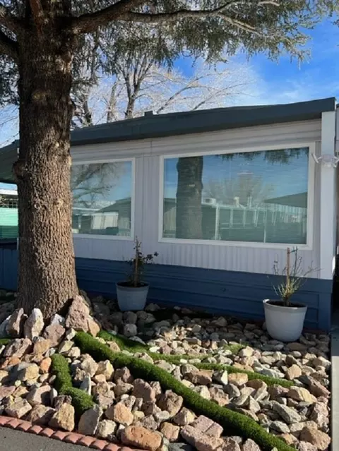 2282 Galloway Ave, Bishop, CA 93514 photo 2