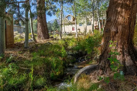 439 Juniper Dr, Crowley Lake, CA 93546