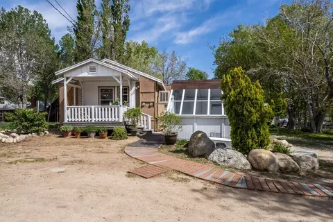 220 Ocean View Rd, Bishop, CA 93514 photo 2
