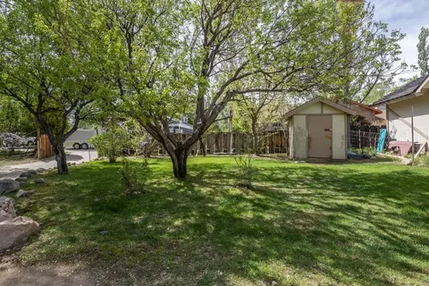 220 Ocean View Rd, Bishop, CA 93514 photo 32