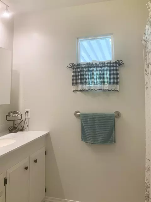 1448 Argyle Ln, Bishop, CA 93514 photo 16
