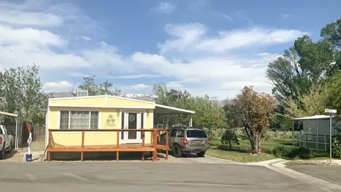 1448 Argyle Ln, Bishop, CA 93514