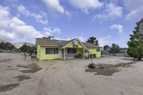 260 Mill Creek Dr, Coleville, CA 96107
