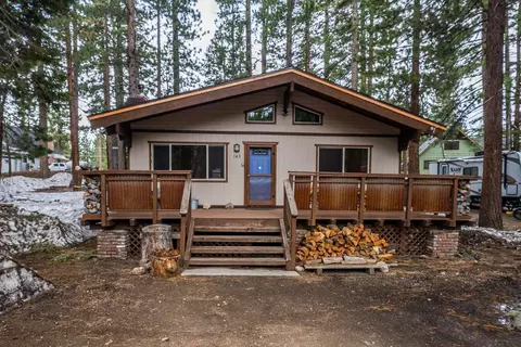 143 Snowcrest Ave, Mammoth Lakes, CA 93546