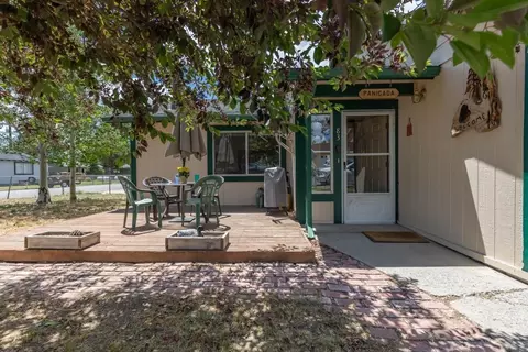 83 Sierra View Dr, Bridgeport, CA 93517