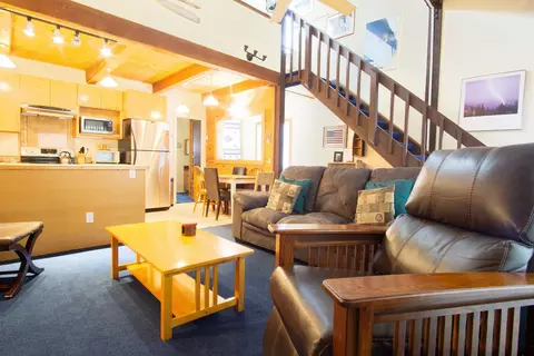 29 N Crawford St # 10, June Lake, CA 93529