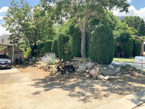 174 Rawson Creek Rd, Bishop, CA 93514 photo 2