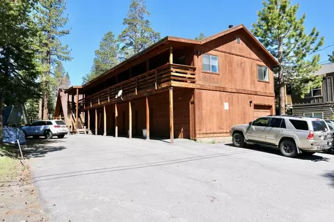 360 Lupin St, Mammoth Lakes, CA 93546