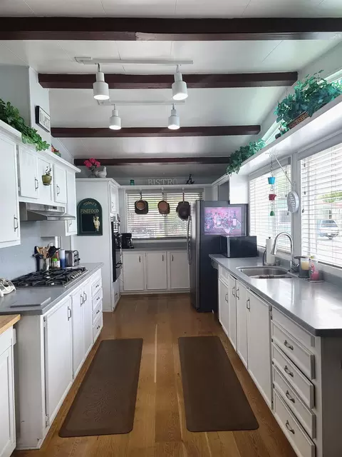 2261 Baskerville Ave, Bishop, CA 93514 photo 7