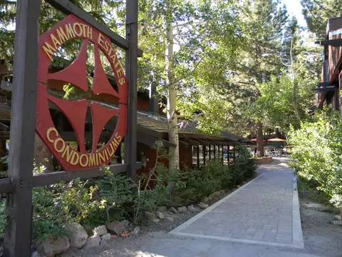221 Canyon Blvd #138, Mammoth Lakes, CA 93546