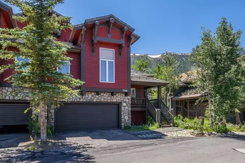 756 Fairway Cir #756, Mammoth Lakes, CA 93546