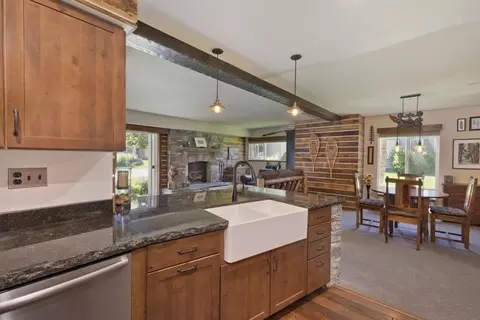 577 Golden Creek Rd #577, Mammoth Lakes, CA 93546