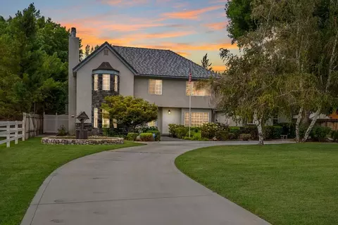 2298 Sunrise Dr, Bishop, CA 93514
