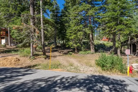 90 Cliff Cir, Mammoth Lakes, CA 93546 photo 2