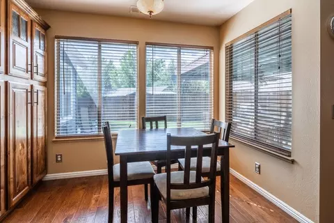 2418 Cheyenne Dr, Bishop, CA 93514 photo 21