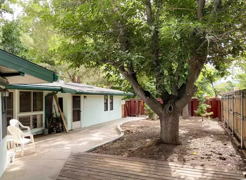 267 Mesquite Rd, Bishop, CA 93514 photo 6
