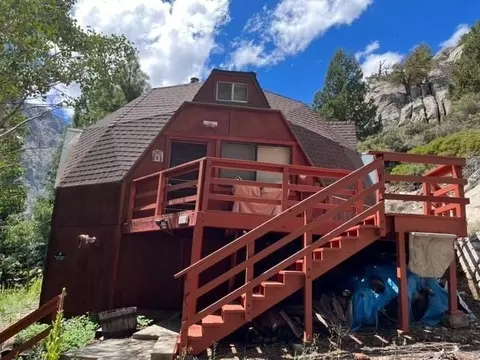 97 Bay Dr #10, June Lake, CA 93529