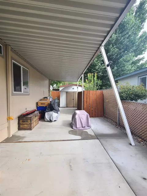 2329 Darby Ave, Bishop, CA 93514 photo 6