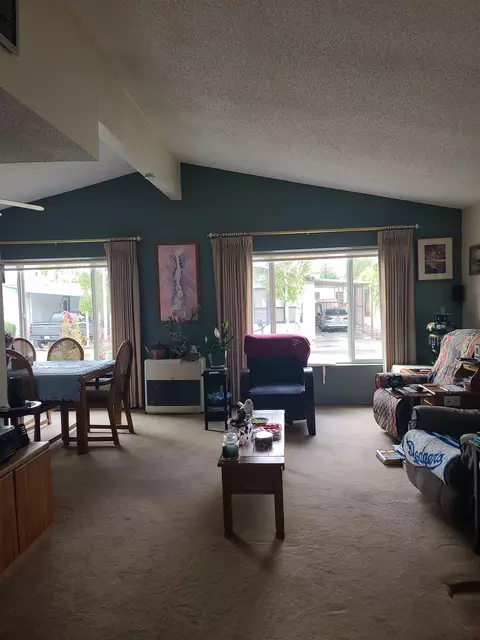 2329 Darby Ave, Bishop, CA 93514 photo 9