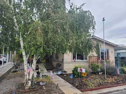2329 Darby Ave, Bishop, CA 93514 photo 2