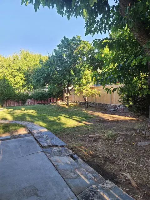 219 Terrace Dr, Big Pine, CA 93513 photo 21