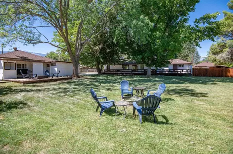 348 Shepard Ln, Bishop, CA 93514 photo 5