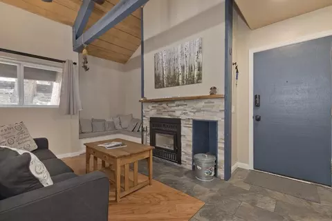 1629 Majestic Pines Dr #94, Mammoth Lakes, CA 93546