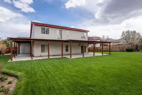 2149 Kiowa, Bishop, CA 93514 photo 2