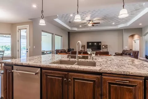 295 Arboles, Bishop, CA 93514 photo 25