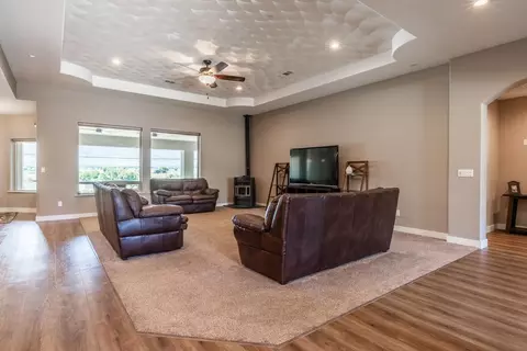295 Arboles, Bishop, CA 93514 photo 31