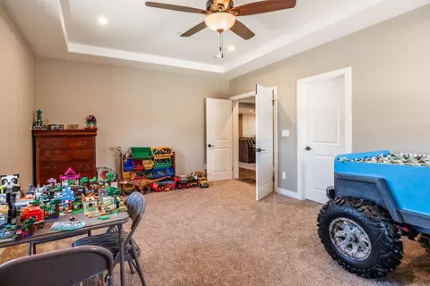 295 Arboles, Bishop, CA 93514 photo 12