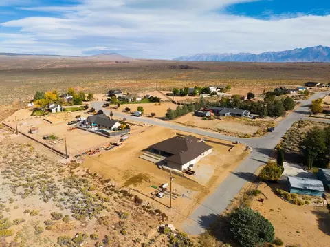 295 Arboles, Bishop, CA 93514 photo 41