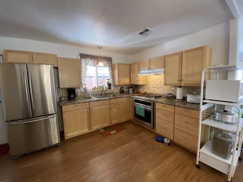 2315 Galloway Ave, Bishop, CA 93514 photo 3