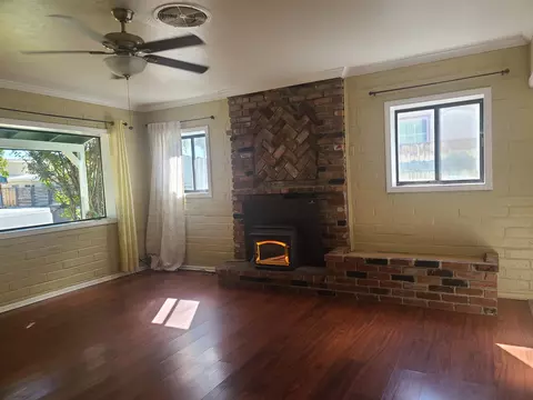 237 Hanby Ave, Bishop, CA 93514 photo 2